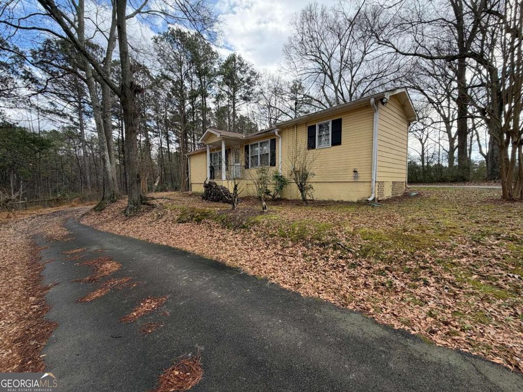 Photo of 3350 Center Street, Austell, GA 30106 (MLS # 10676091)