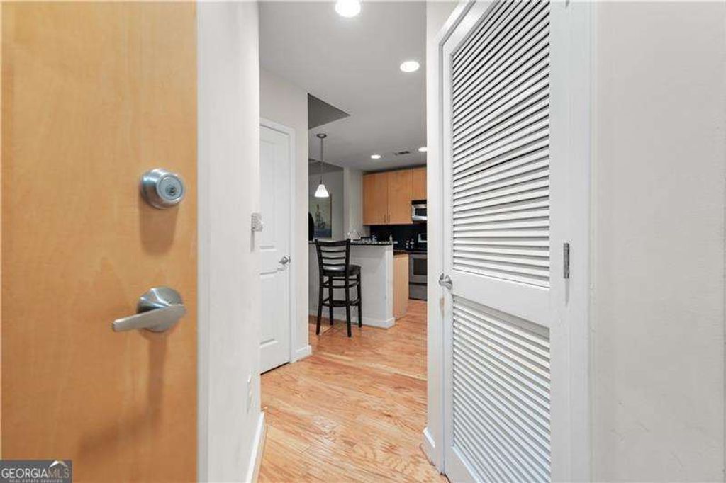 Photo of 250 Pharr Road NE #607, Atlanta, GA 30305 (MLS # 10688144)