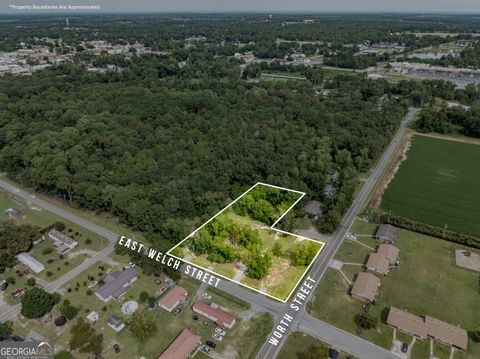 202A E Welch ST Sylvester GA 31791
