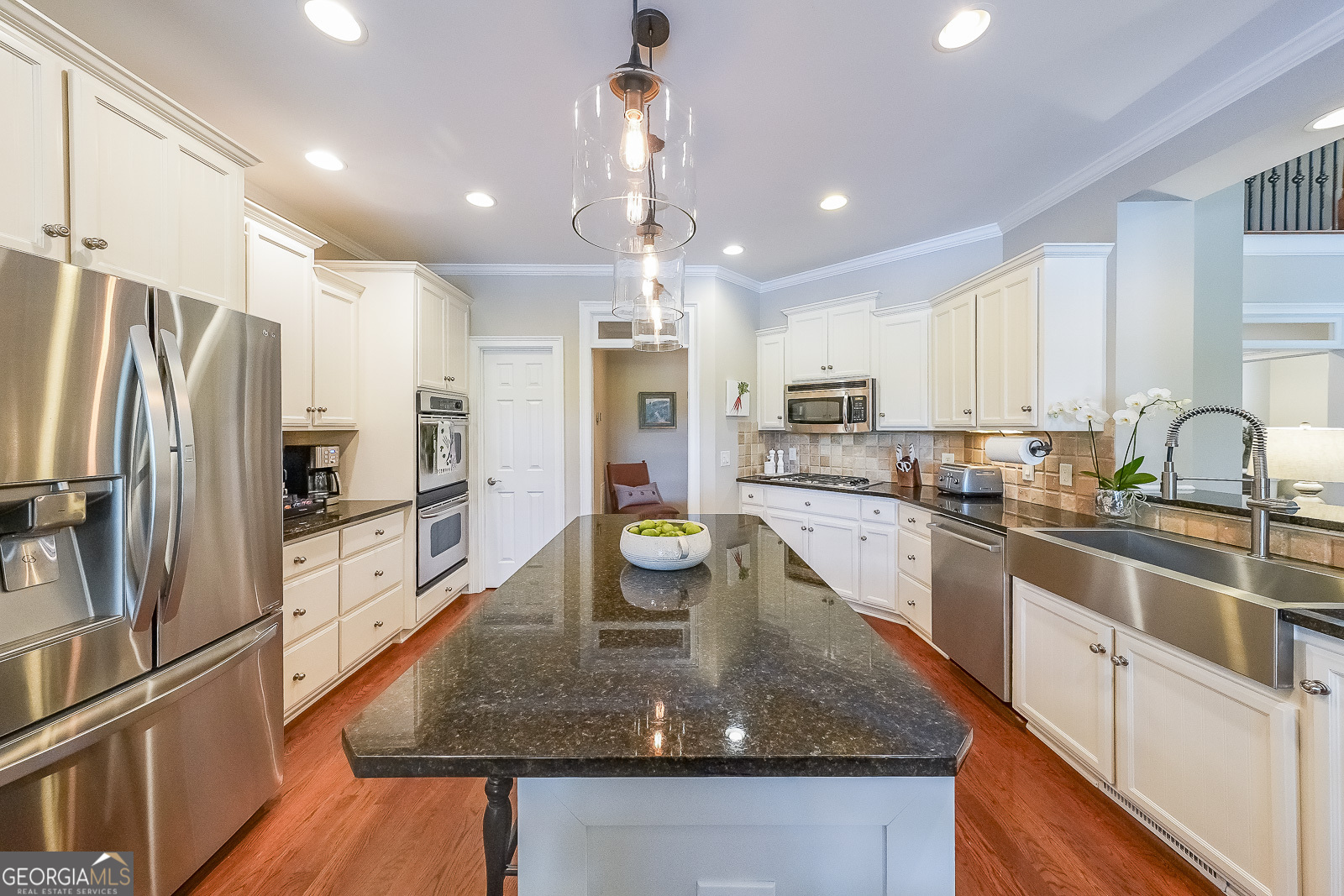 285 Peninsula CIR