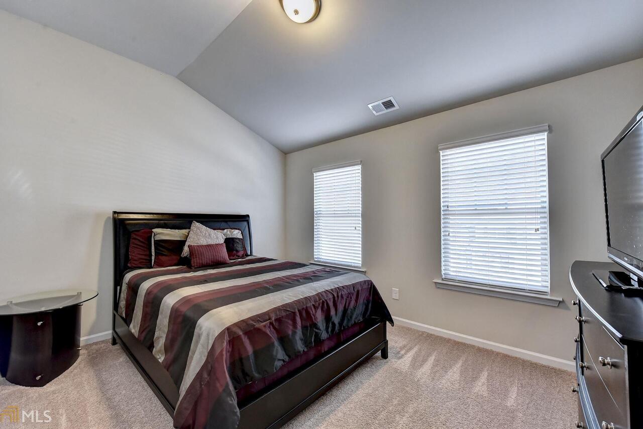Tyson Woods - Residential