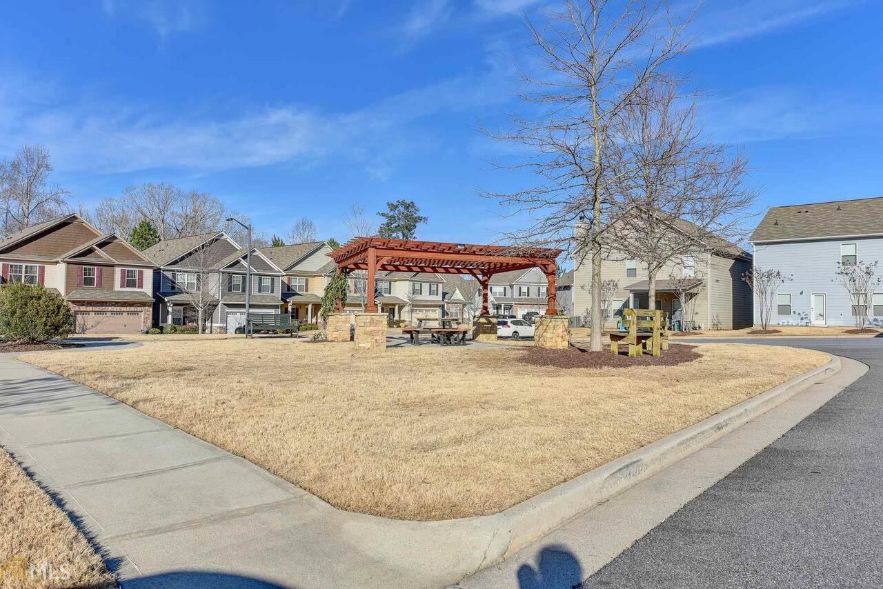 Tyson Woods - Residential