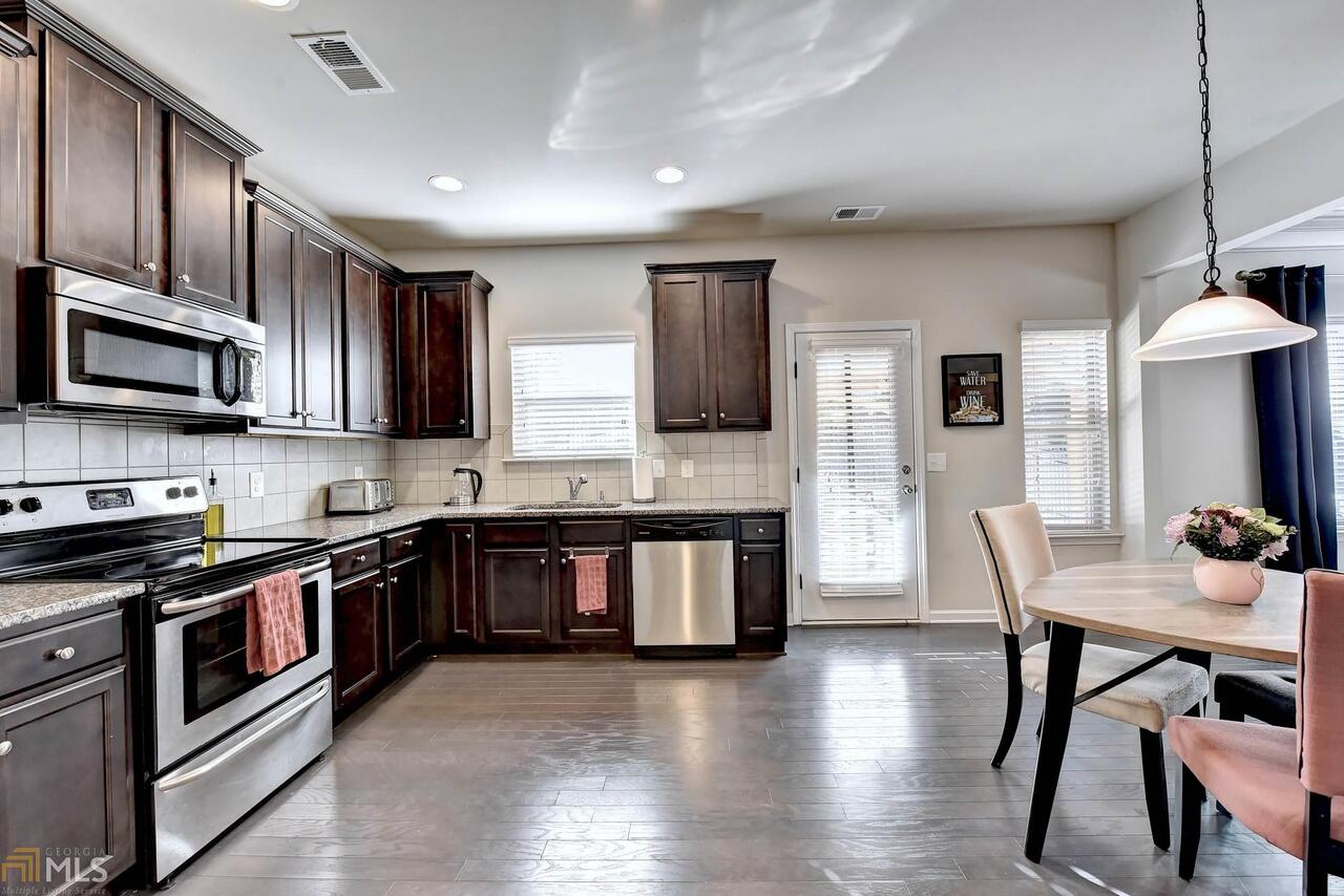 Tyson Woods - Residential