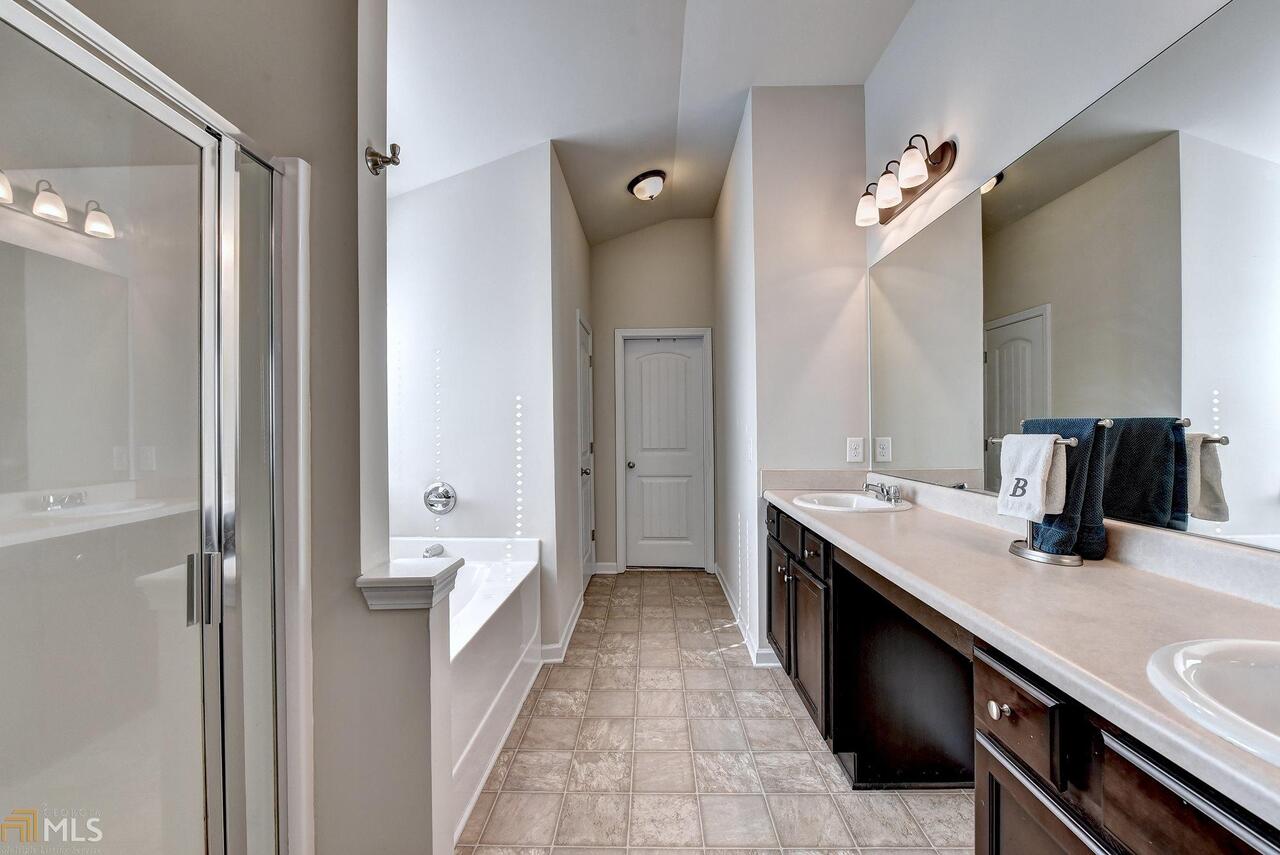 Tyson Woods - Residential