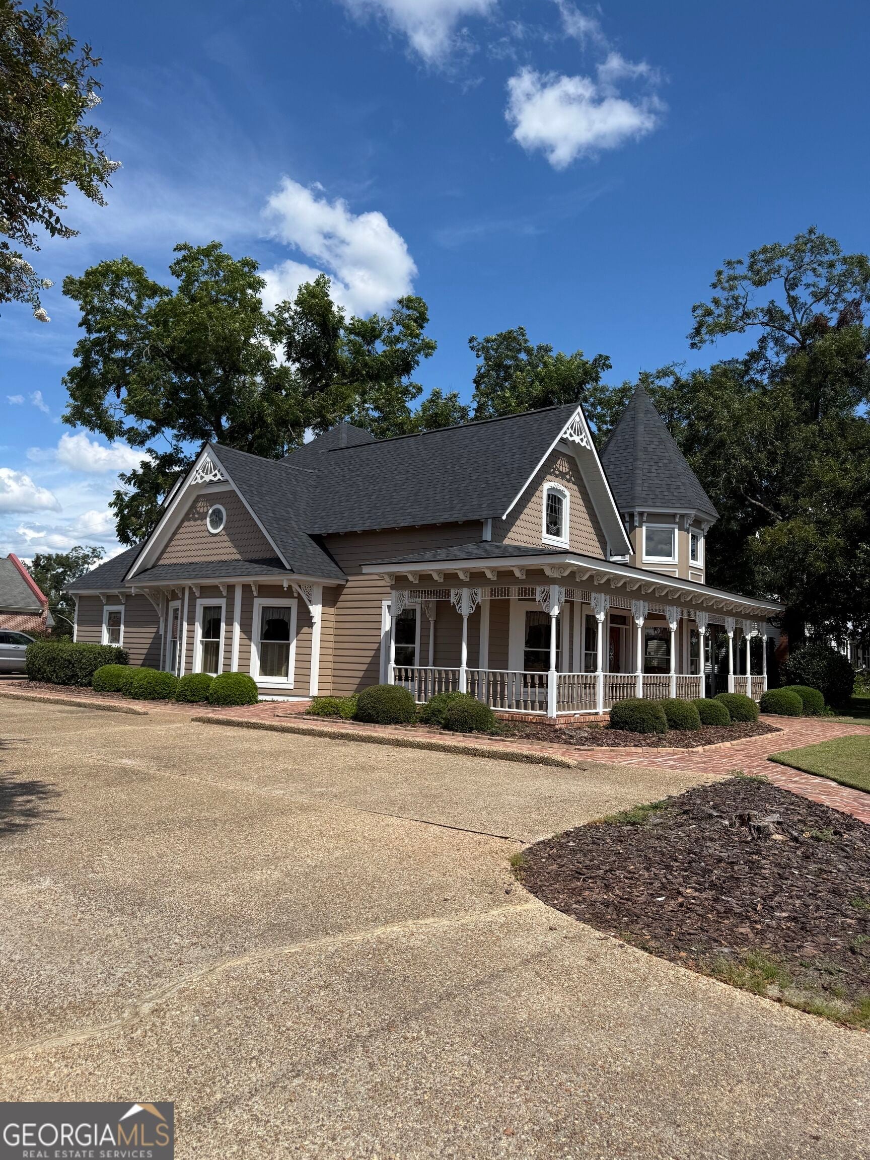 7 Jeff Davis ST 1