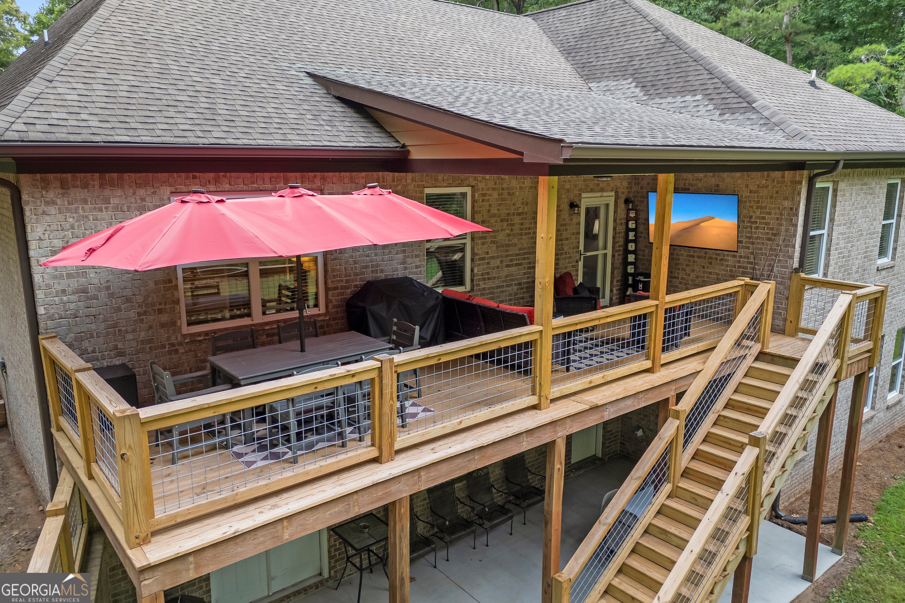 1400 Giles RD