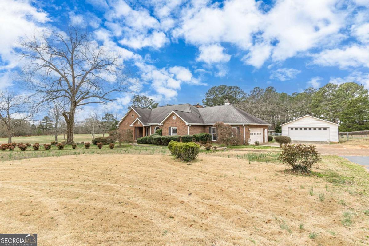 1380 Elliott RD