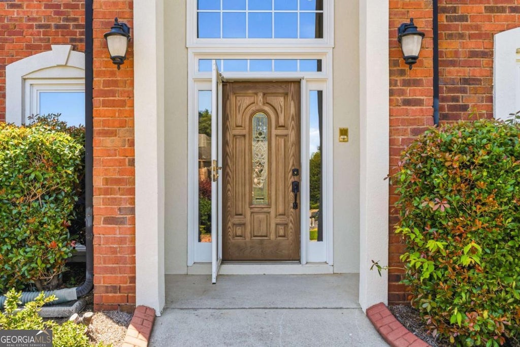 Photo of 3050 Ridge Oak Drive, Suwanee, GA 30024 (MLS # 10785135)
