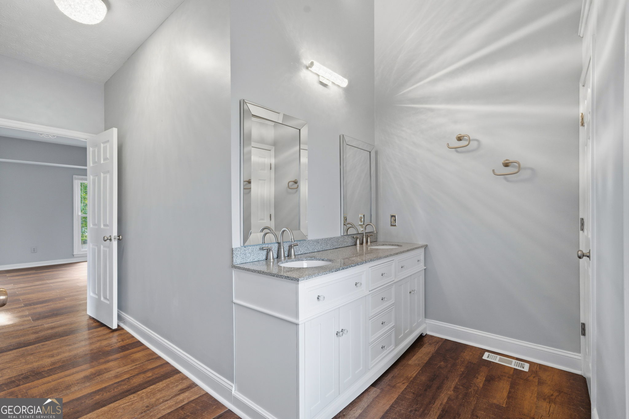 Ansley Forest - Residential