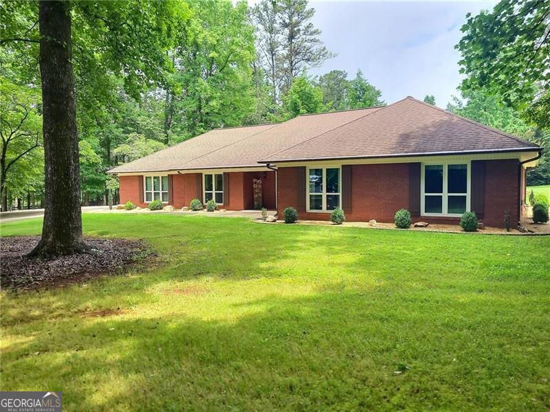 Photo of 1020 Al Cove, Canton, GA 30114 (MLS # 10783140)