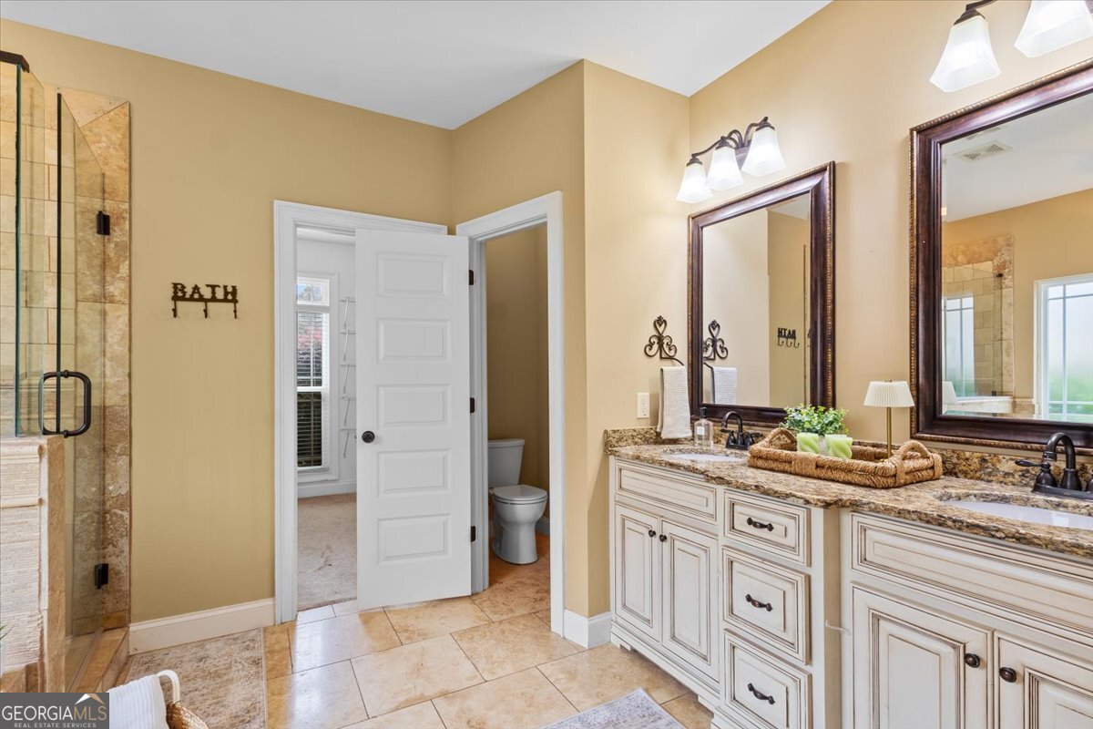 KENSINGTON - Residential