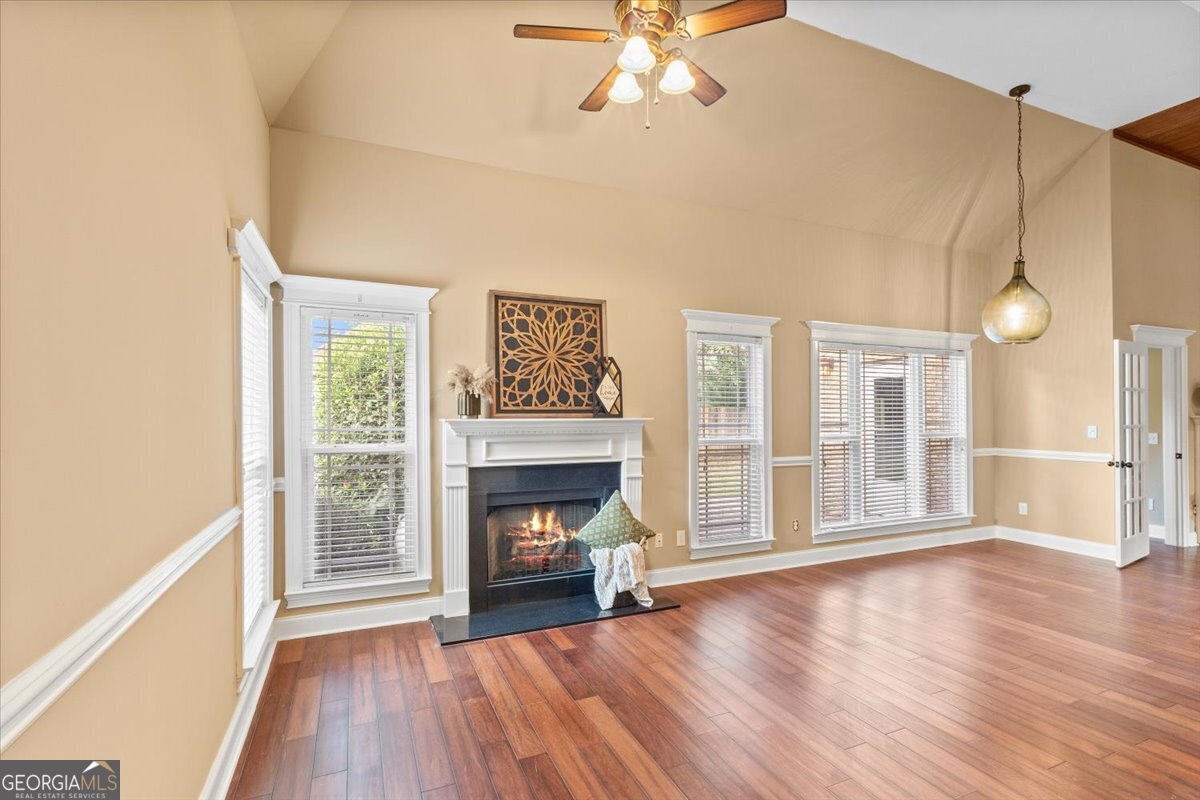 KENSINGTON - Residential