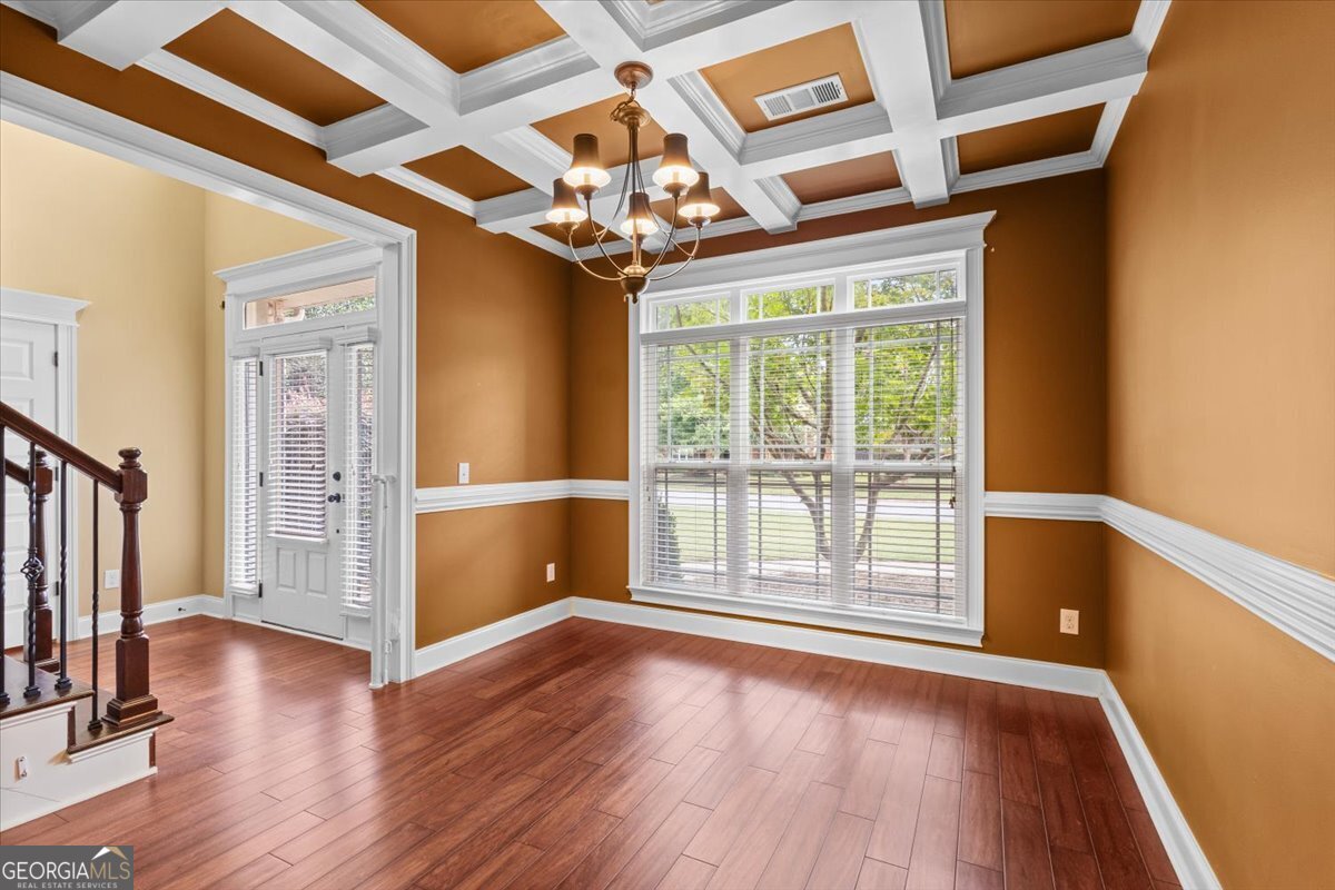 KENSINGTON - Residential