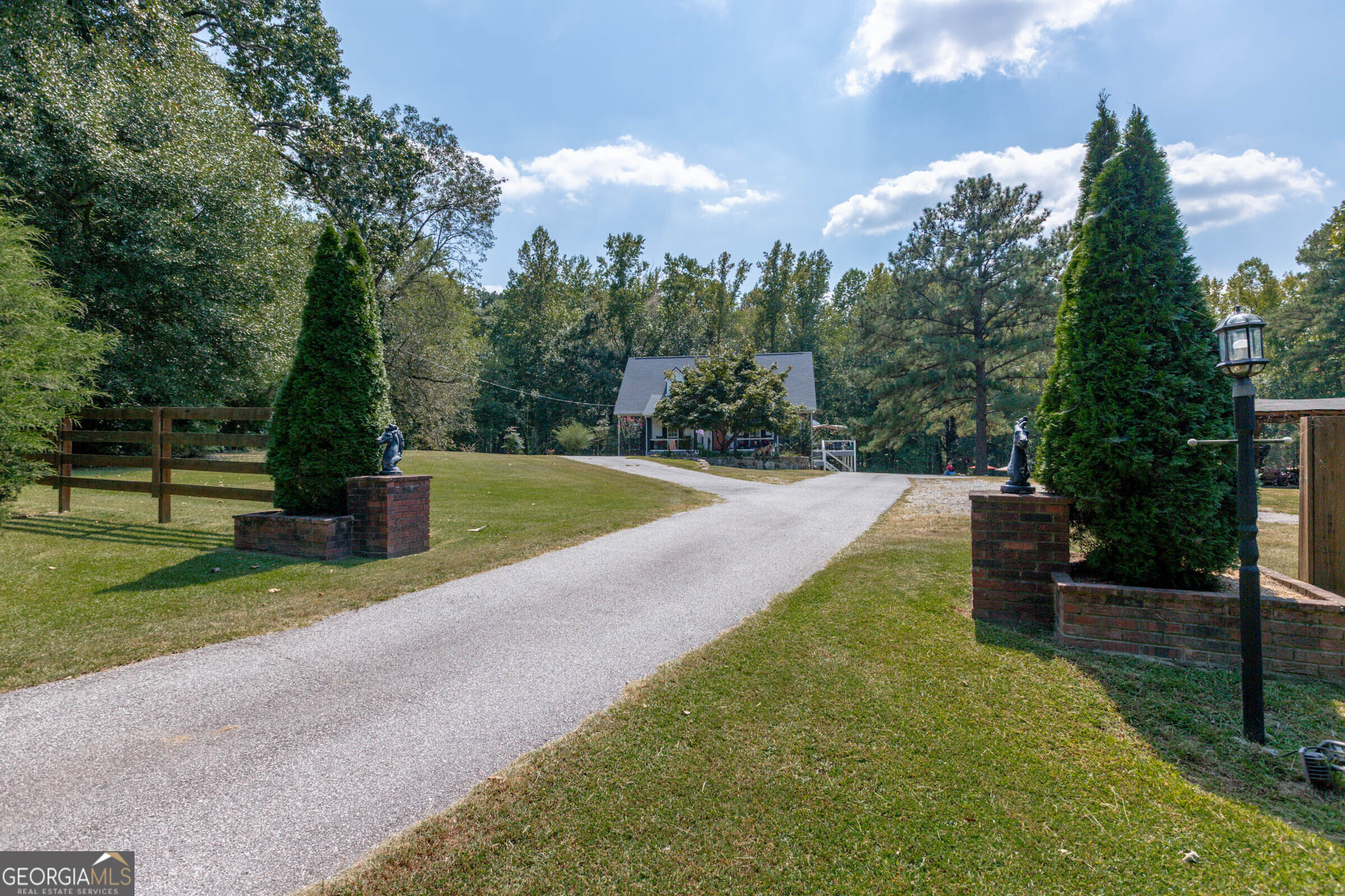 460 Rivers RD