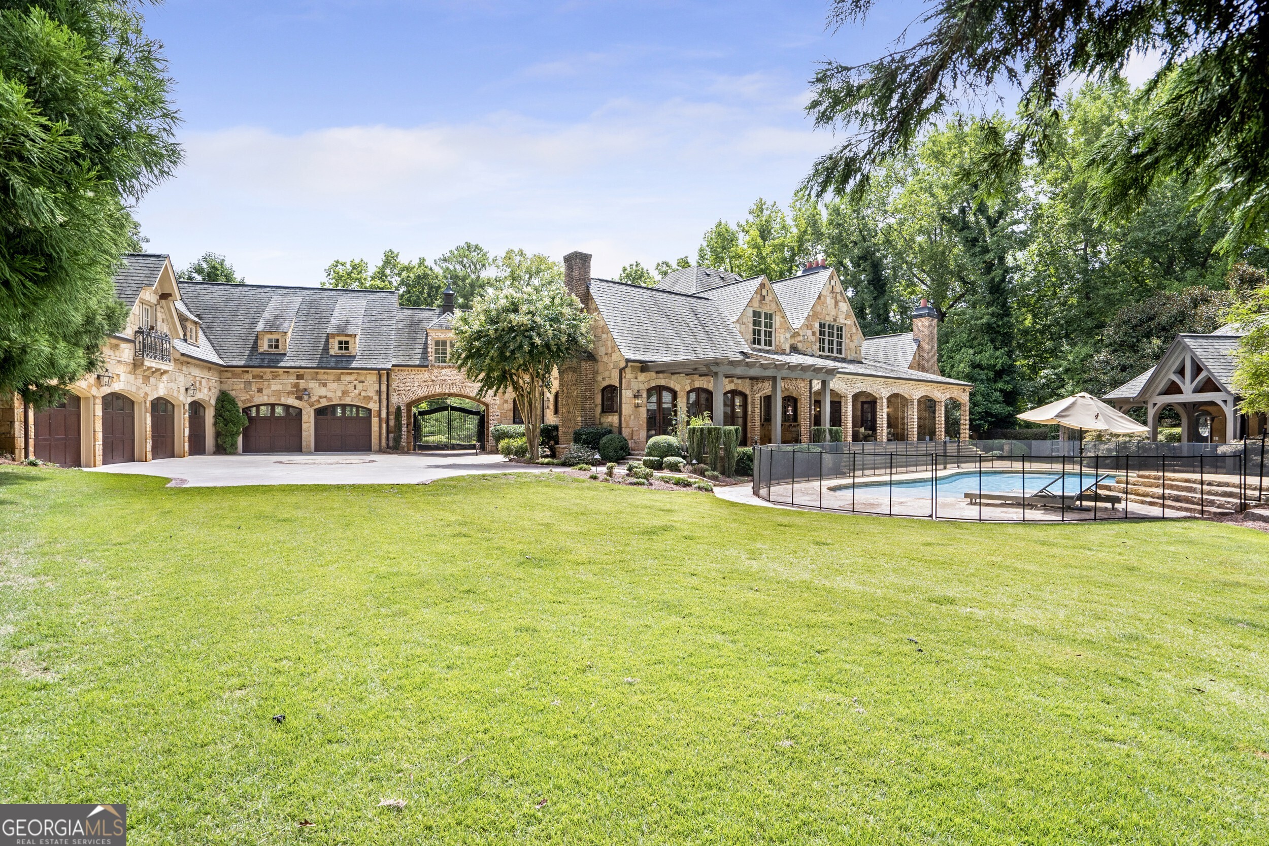 Atlanta Country Club - Residential