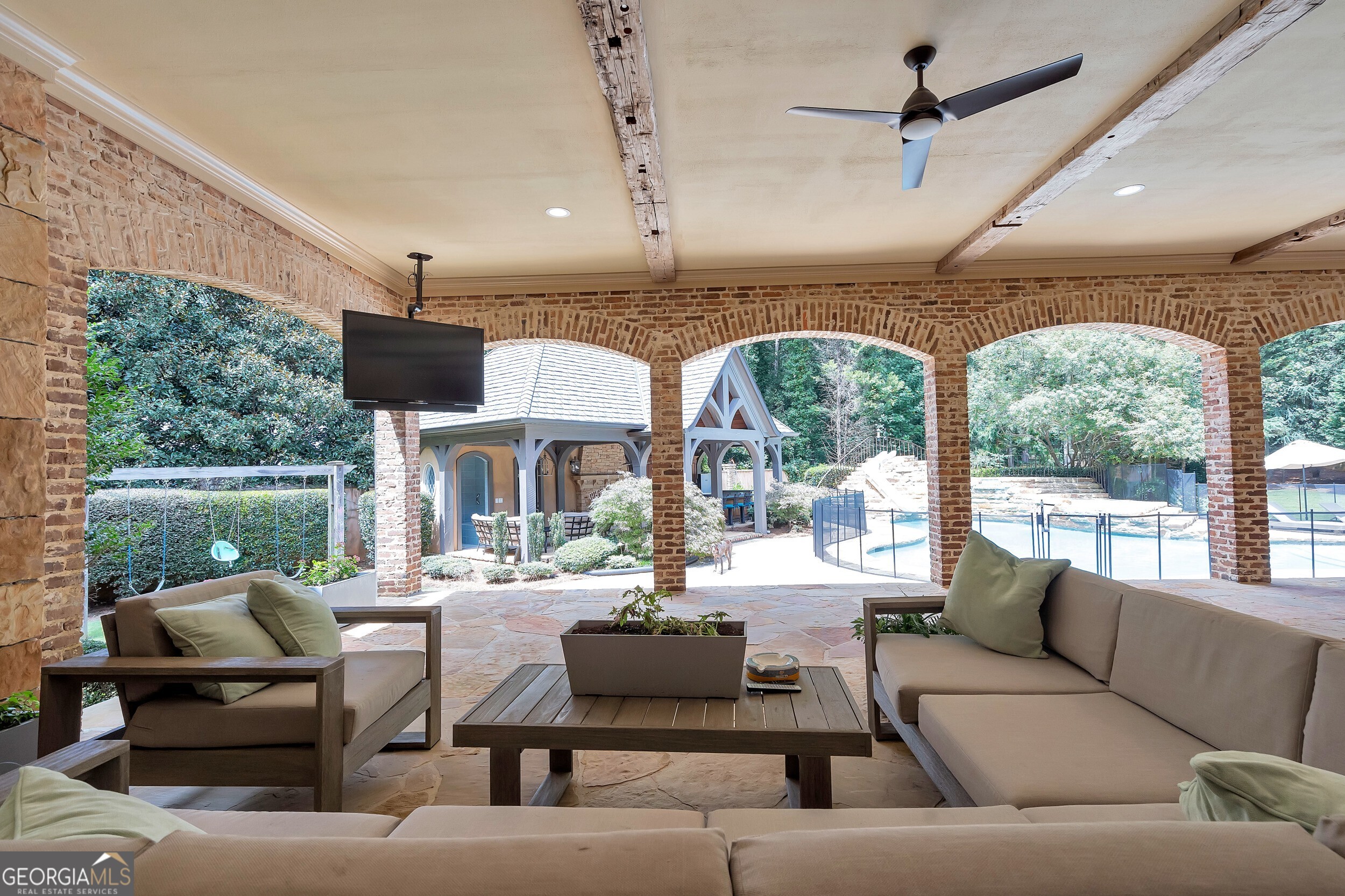Atlanta Country Club - Residential