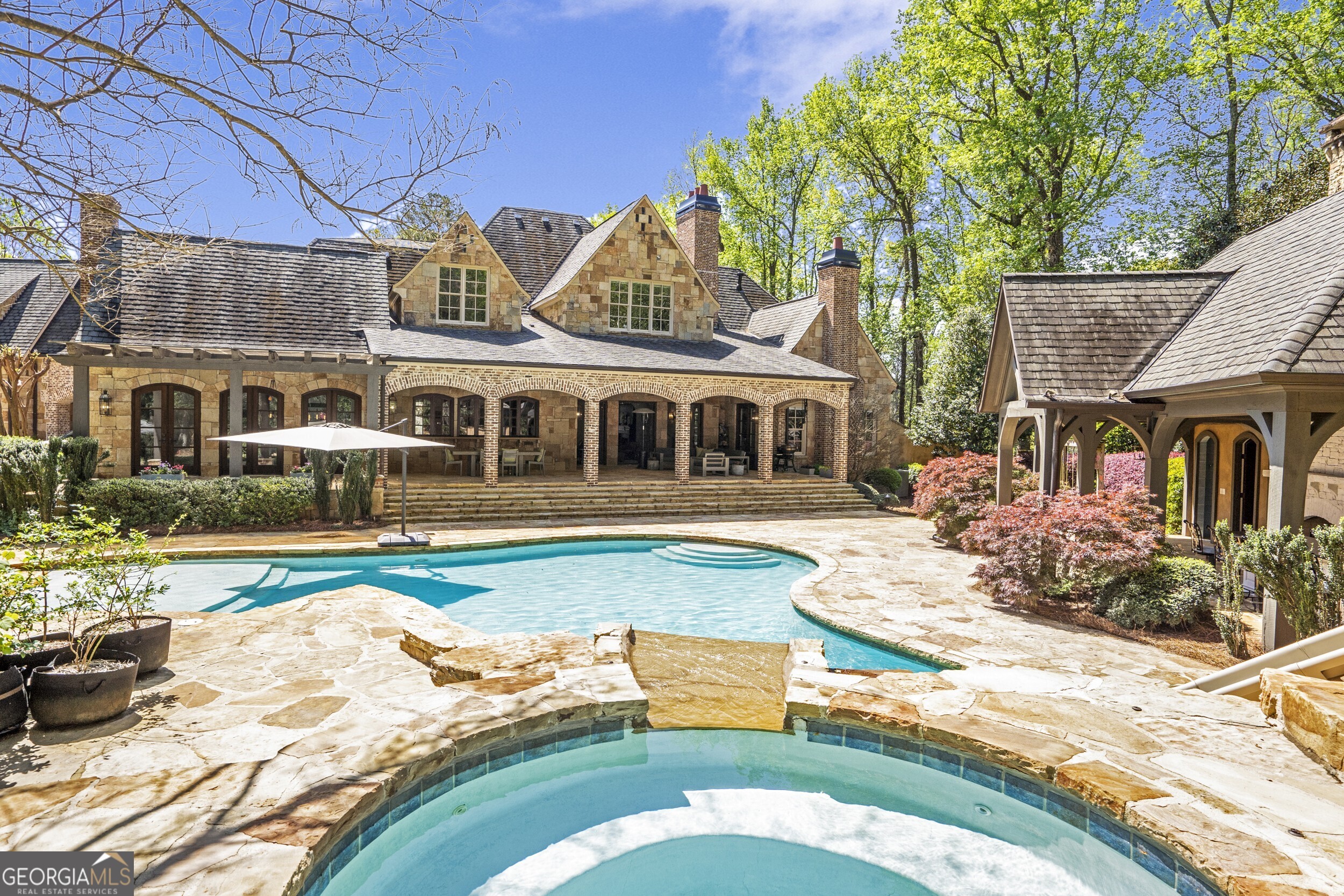 Atlanta Country Club - Residential