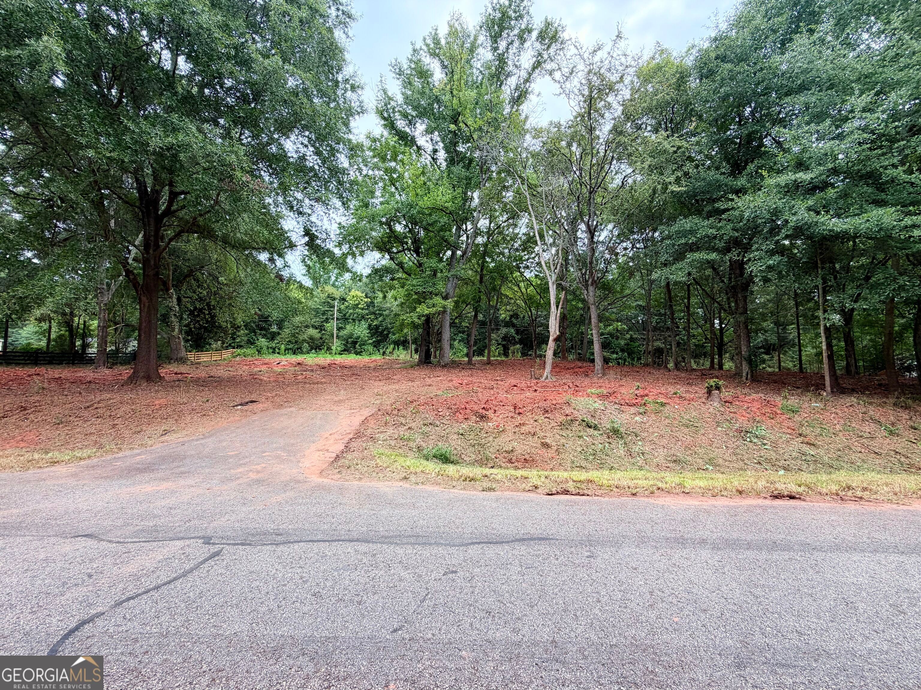 135 Joe Carey RD
