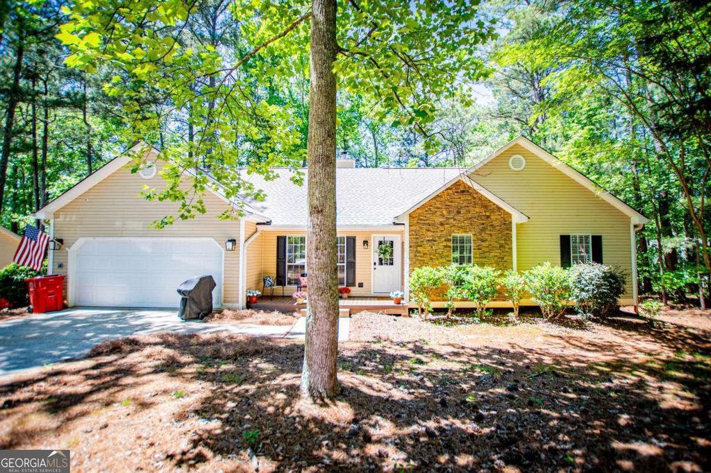 Photo of 2421 Burnside Place, Villa Rica, GA 30180 (MLS # 10766688)