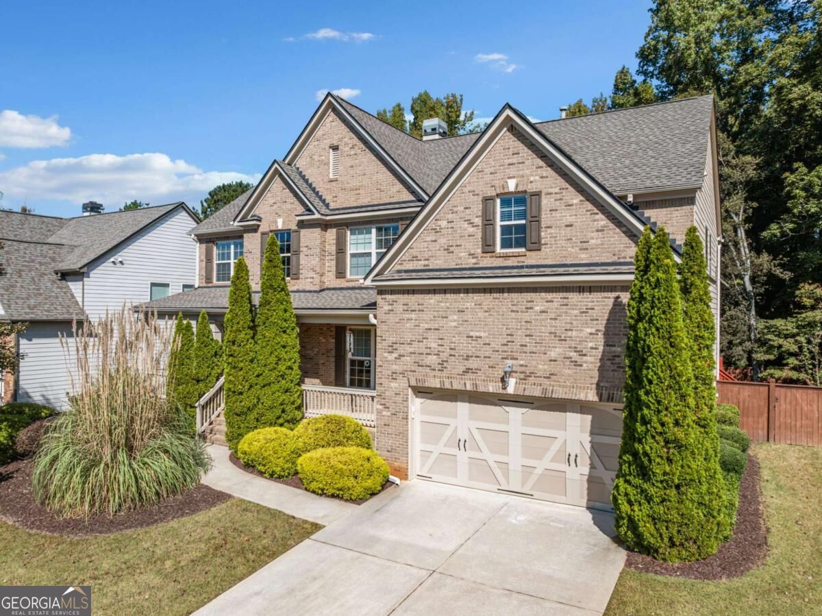 120 Lakestone PKWY