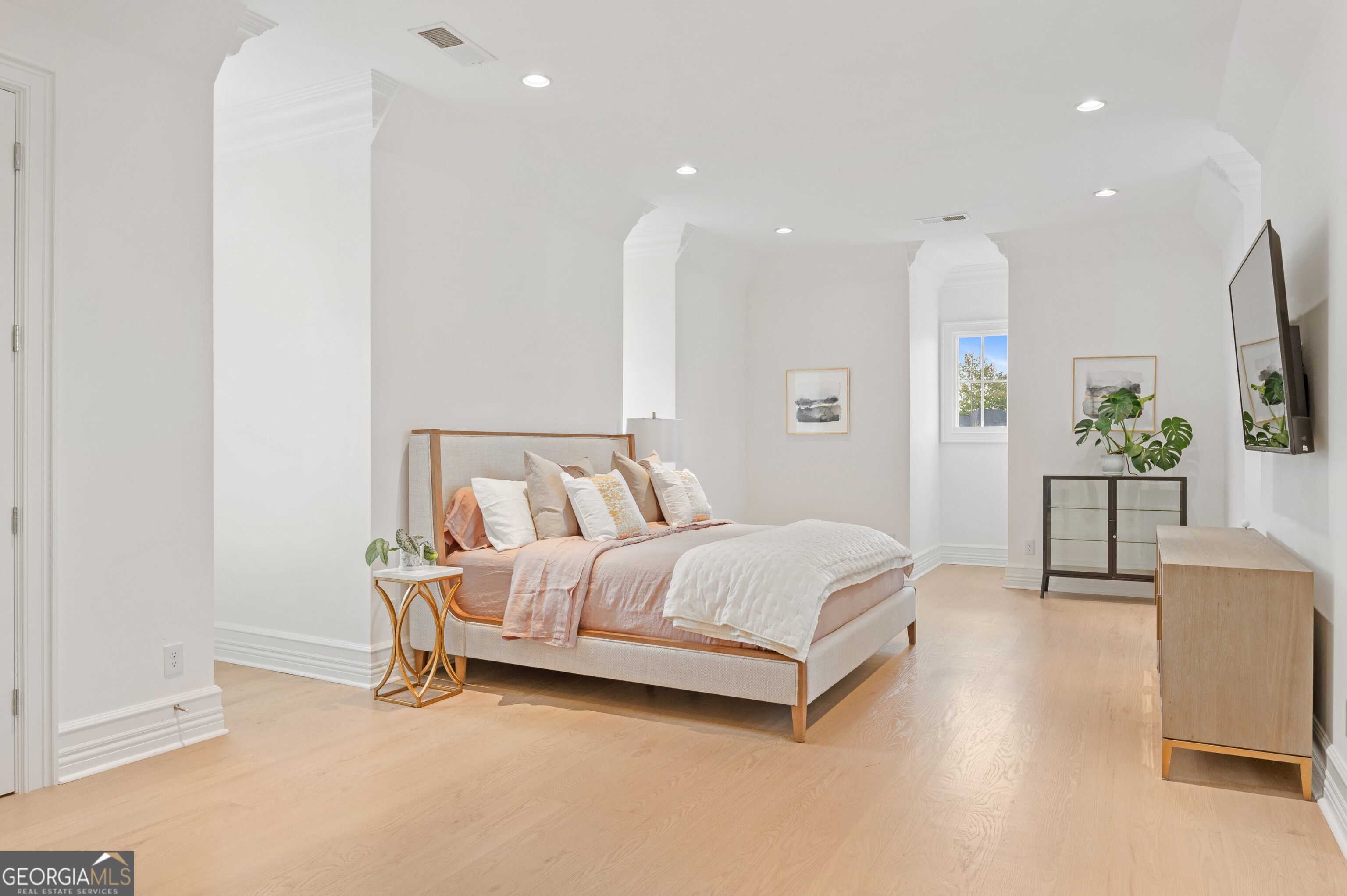 The Manor - Residential