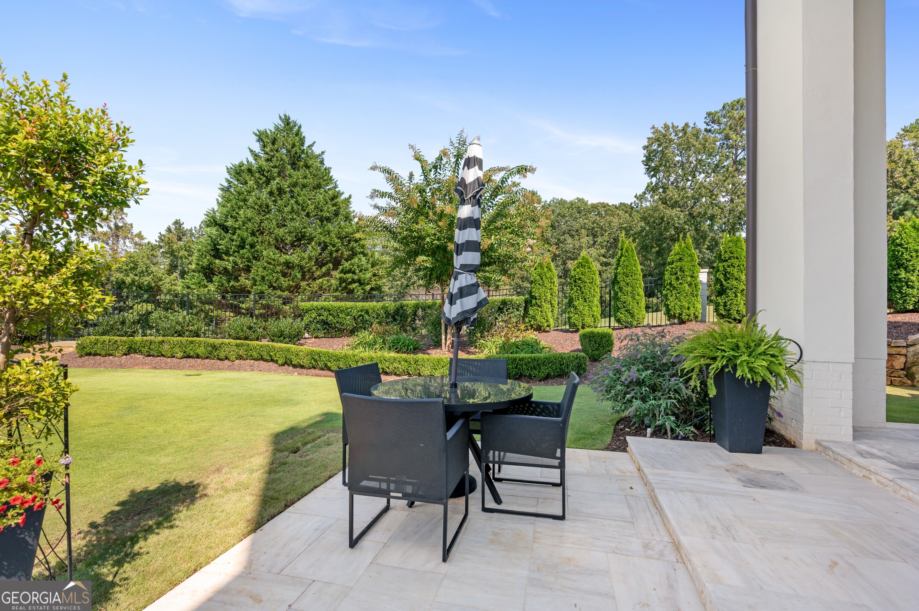 The Manor - Residential