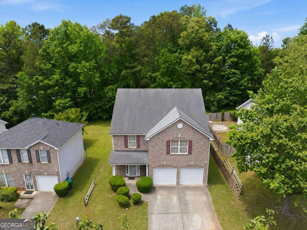 Photo of 3867 Riverside Parkway, Decatur, GA 30034 (MLS # 10758641)