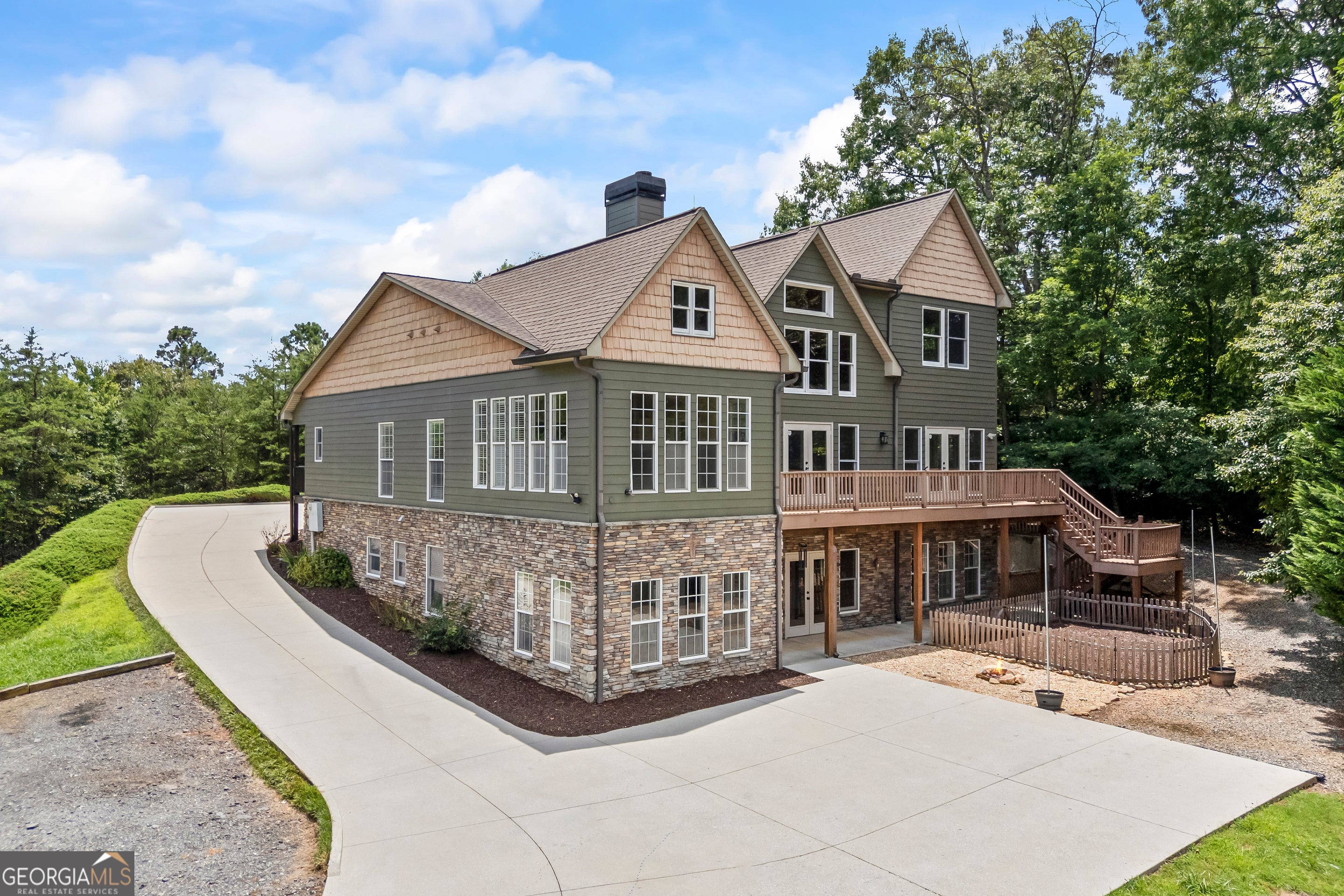 482 Miners Mountain RD