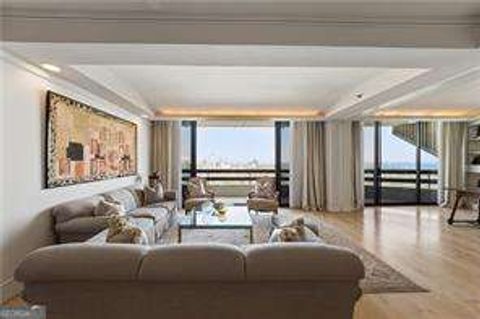 Photo of 2660 Peachtree Road NW #36F, Atlanta, GA 30305 (MLS # 10718083)