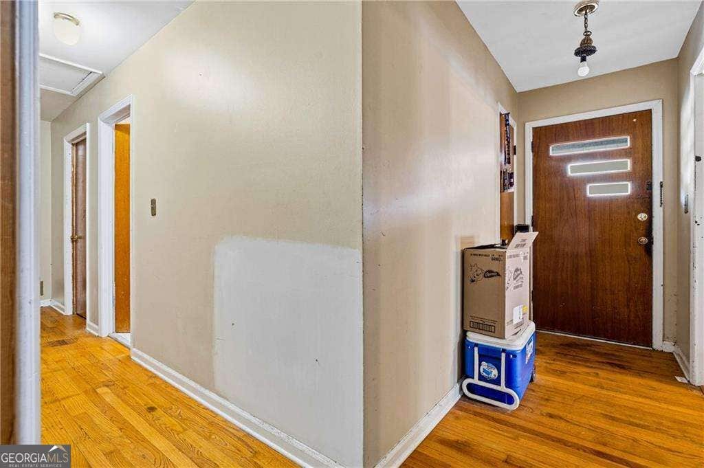 Photo of 2537 Dresden Drive NE, Atlanta, GA 30341 (MLS # 10829689)