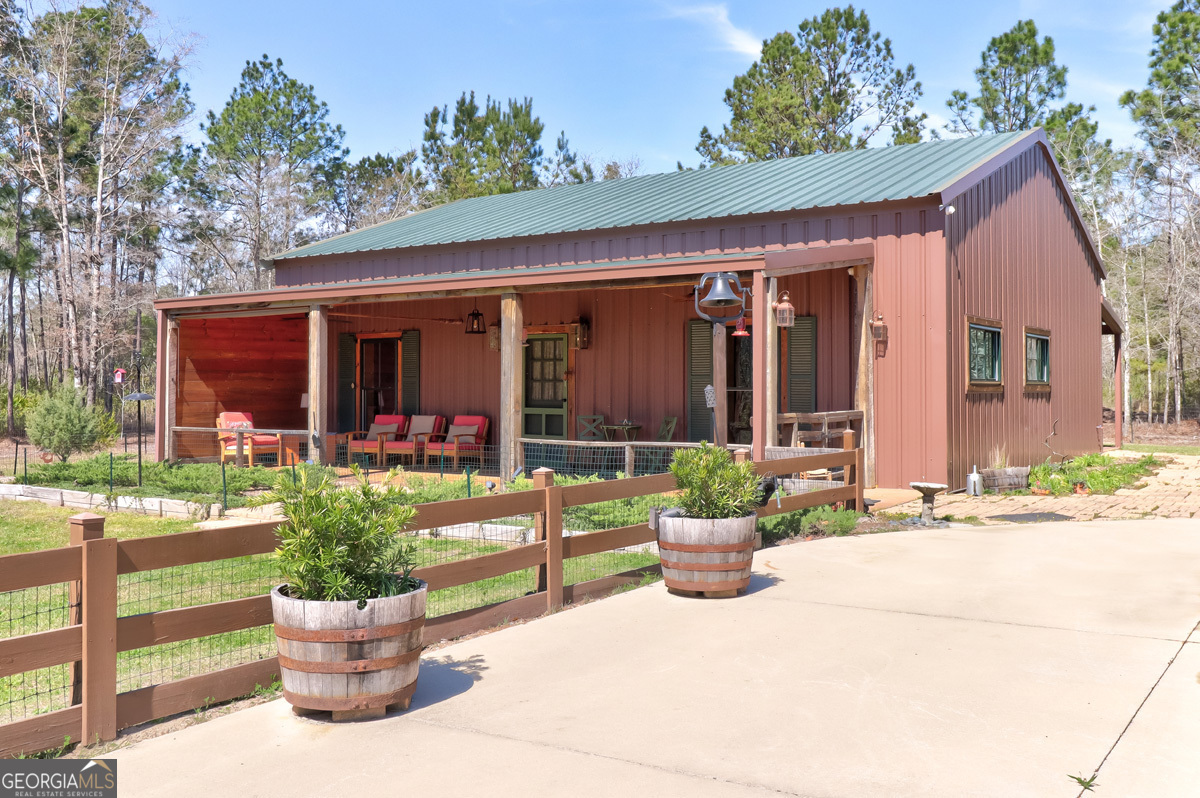 Listing image 1