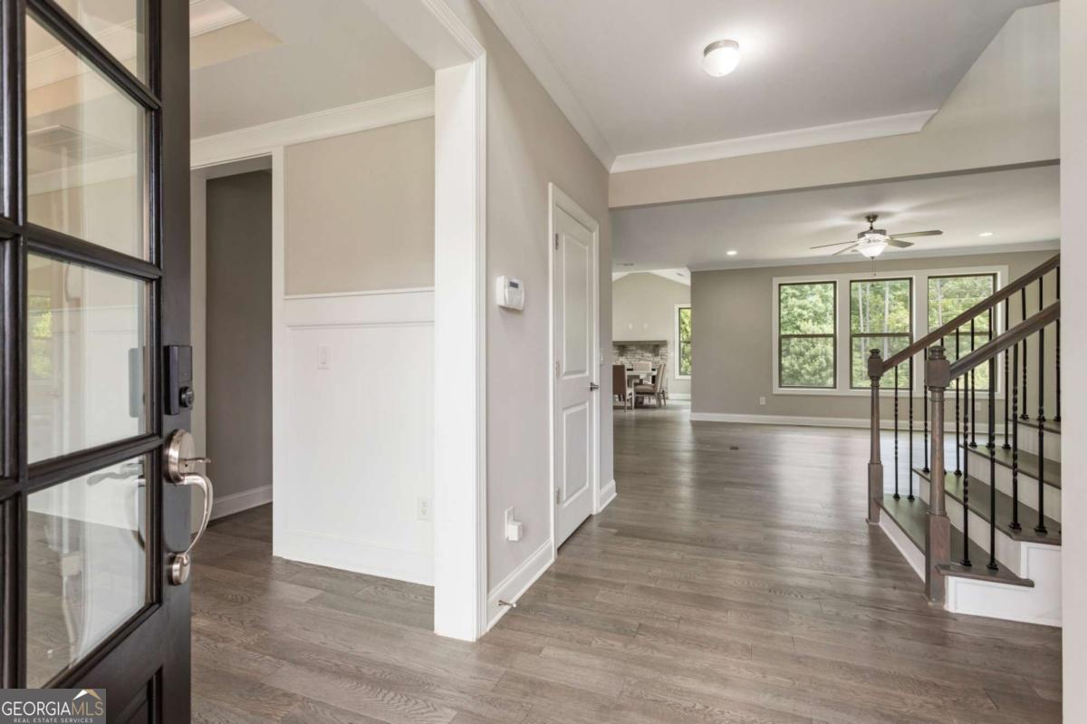 633 Wynnewood CT SW