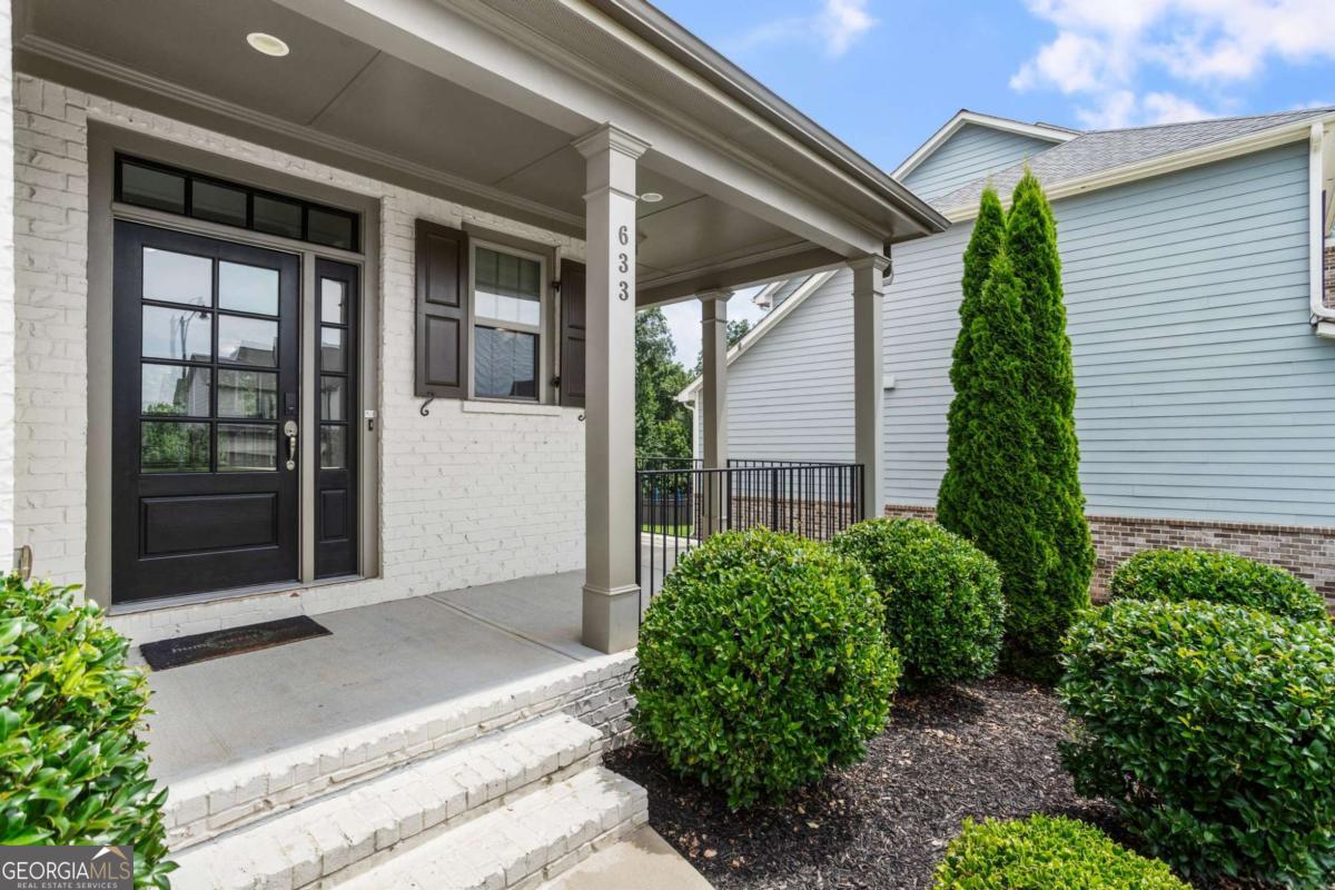 633 Wynnewood CT SW