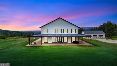 664 Wiggins RD Lyerly GA 30730