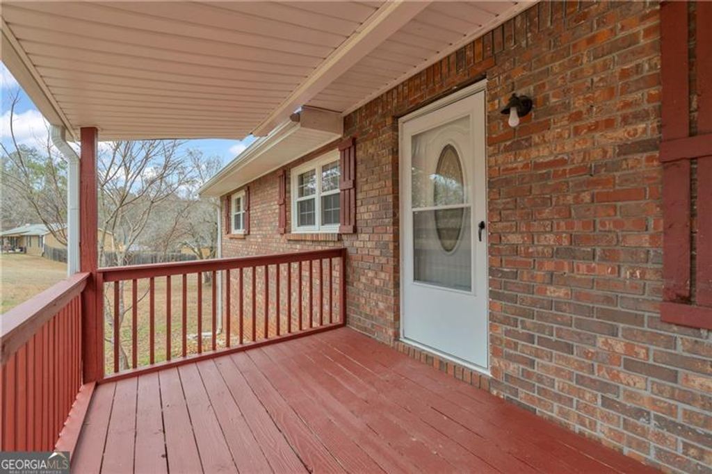 Photo of 32 Cox Road SE, Cartersville, GA 30121 (MLS # 10699982)