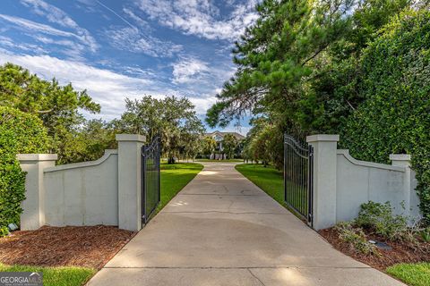 A home in St Simons Island