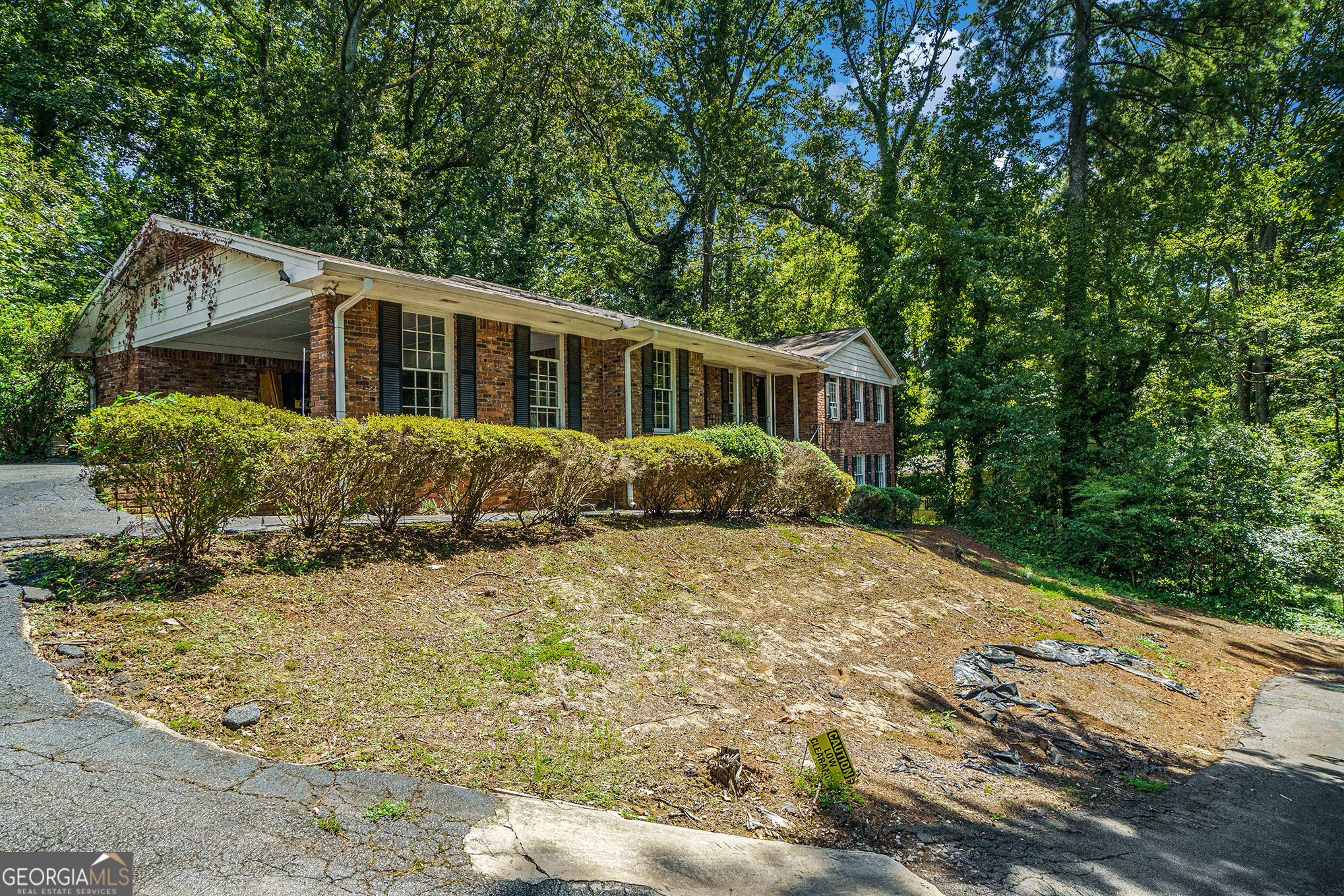 4039 Pineview DR SE
