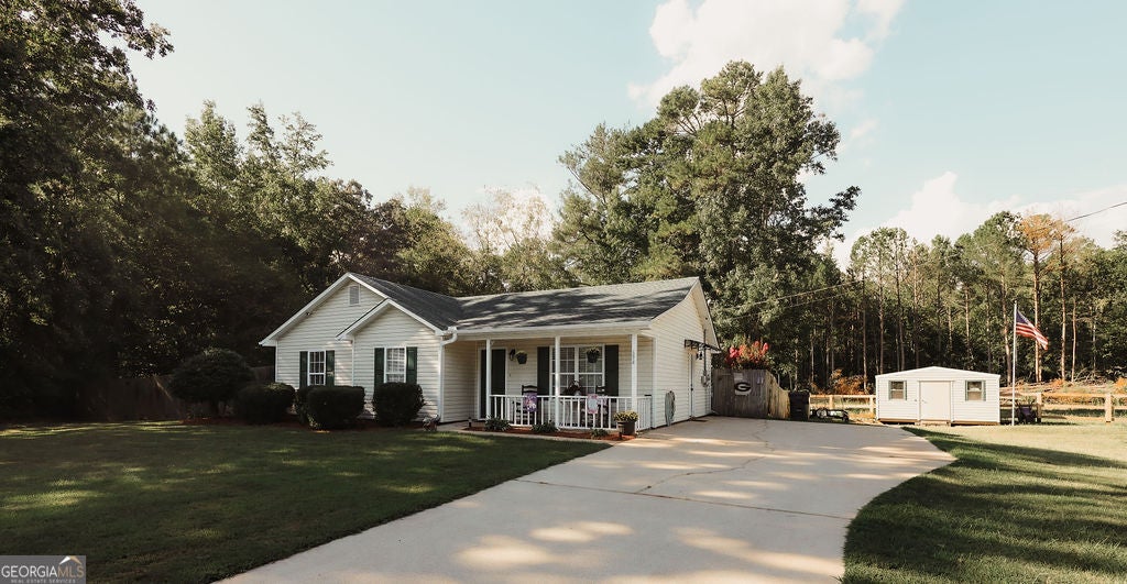 Photo of 694 Mud Green Road, Temple, GA 30179 (MLS # 10844918)