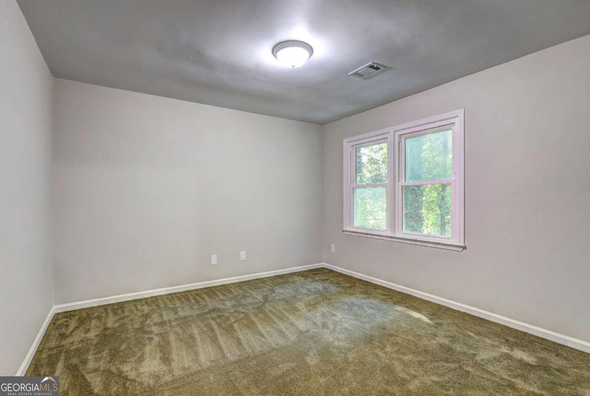 Lake Chase - Residential