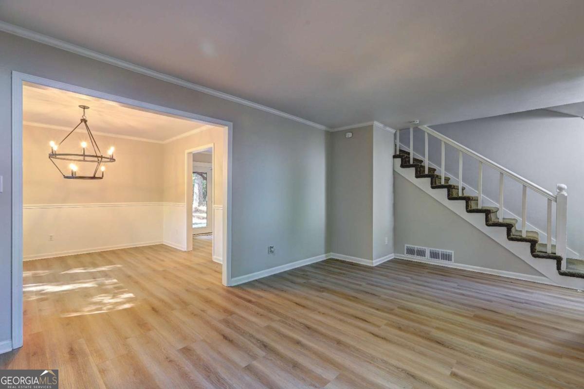 Lake Chase - Residential