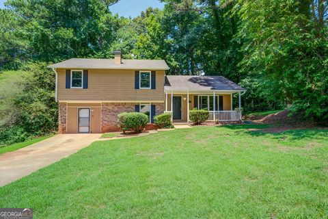 A home in Ellenwood