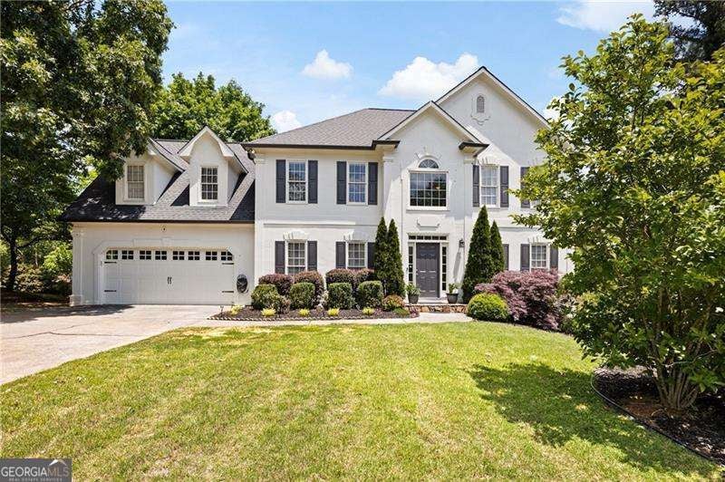 Photo of 1340 Fallsbrook Drive NW, Acworth, GA 30101 (MLS # 10829043)