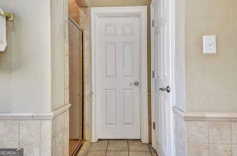 listing image 75