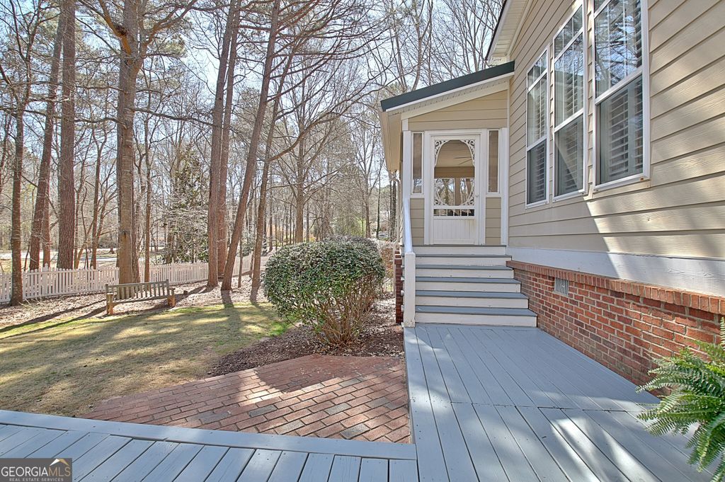 listing image 96
