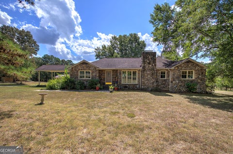 Photo of 48 Brewer Road, Kingston, GA 30145 (MLS # 10844129)