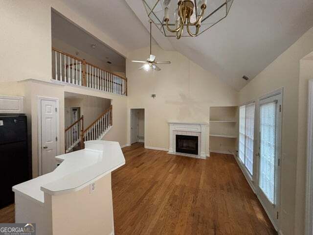 2805 Parliament CIR