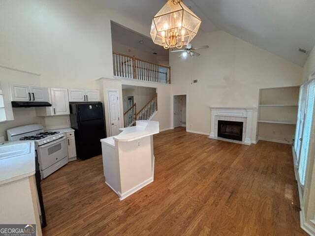 2805 Parliament CIR