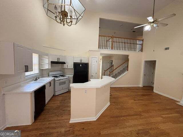 2805 Parliament CIR