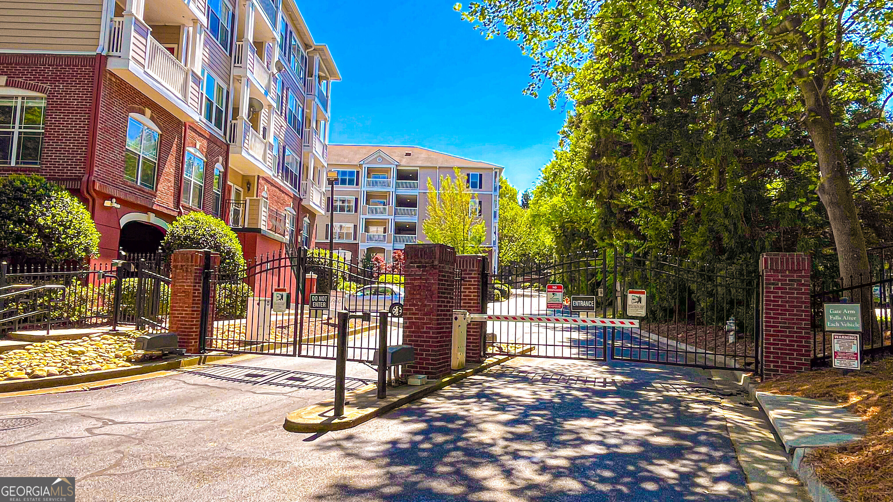 4333 Dunwoody Park 1209