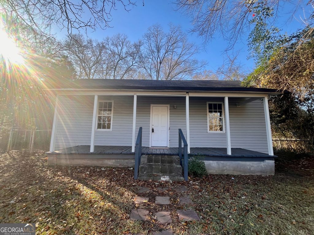 Photo of 1202 Juniper Street, Lagrange, GA 30240 (MLS # 10688733)